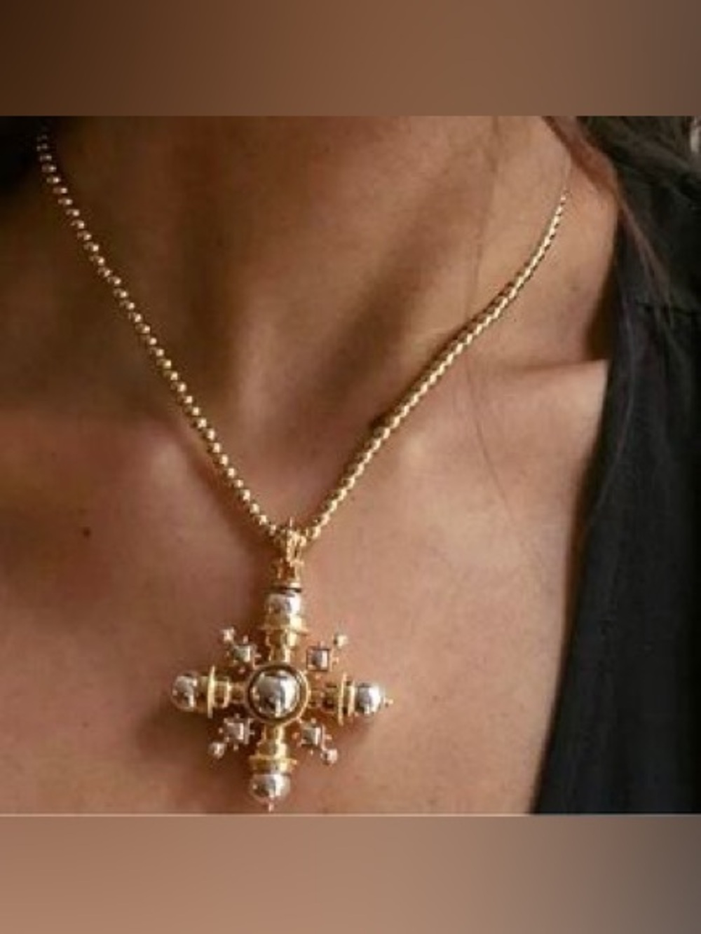 WeWoreWhat Gold Cross Pendant Necklace